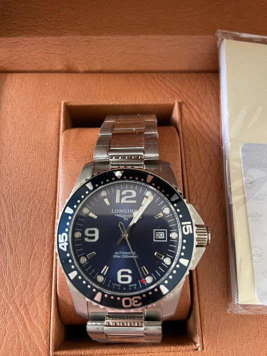 Longines HydroConquest – Şıklık ve Dayanıklılık Bir Arada