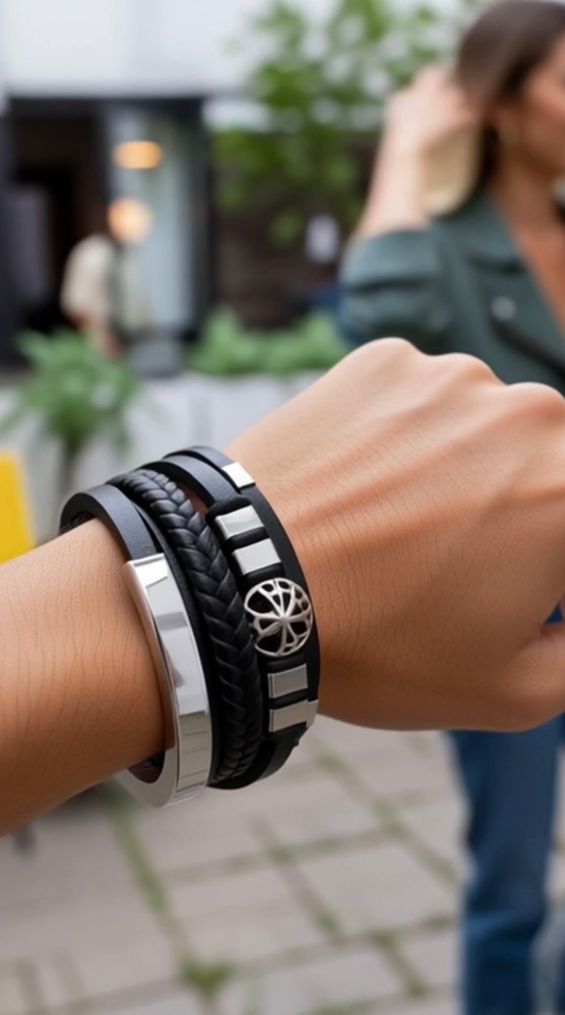 Erkek Deri Bileklik – Paslanmaz Çelik Detaylı